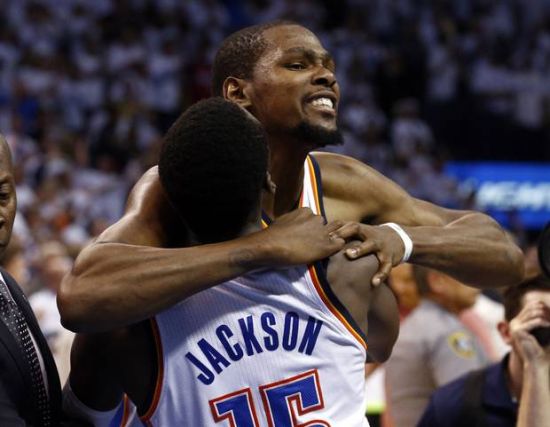 马卡：哈维-阿隆索在青年队时代曾两次拒绝毕包的邀约（马卡：哈维·阿隆索青训时期两度婉拒毕尔巴鄂的邀请）