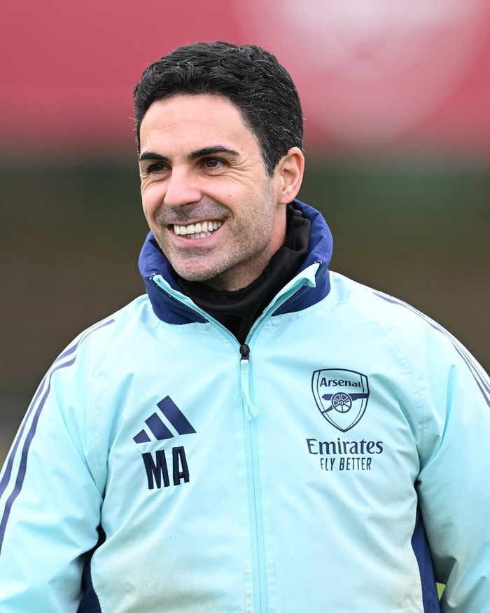 输给米兰后拉齐奥对主裁判不判罚点球不满，决定新闻沉默（负于米兰后，拉齐奥不满主裁未判点球，宣布媒体静默）