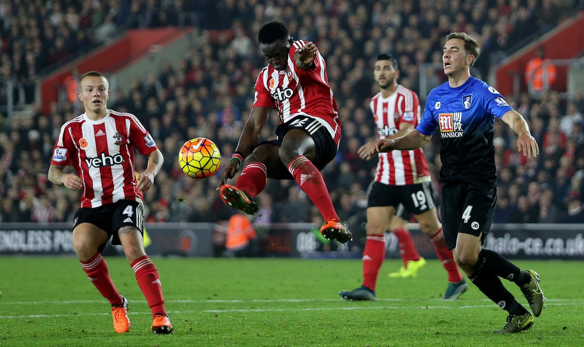 佩7：加斯佩里尼让我们有很大提升，罗马排在意甲第1不是偶然（佩7：加斯佩里尼令我们进步显著，罗马领跑意甲并非偶然）