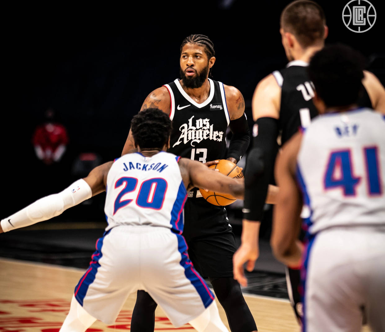 森林狼内线统治力惊人（森林狼内线称霸全场）