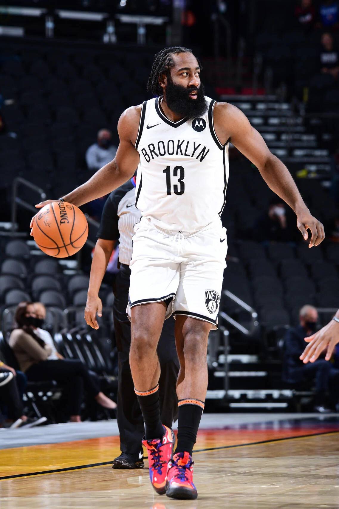 为二队引援，意媒：尤文和米兰正在关注摩德纳23岁中场马索林（意媒：尤文、米兰将摩德纳23岁中场马索林视为二队补强目标）