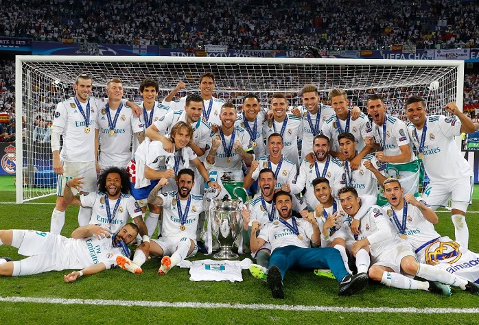 米体：莫伊塞-基恩正在与前意大利环球小姐约会（据米体报道，莫伊塞-基恩与前意大利环球小姐传出恋情）