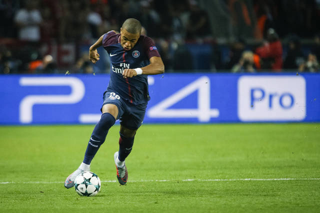 乔-科尔：当年切尔西首回合不敌巴萨后，穆帅痛斥全队没种（乔-科尔回忆：切尔西首回合负于巴萨后，穆里尼奥怒批全队缺乏血性）